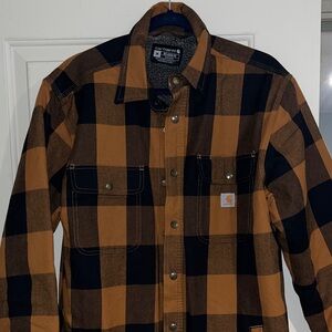 EUC Carhartt Coat M